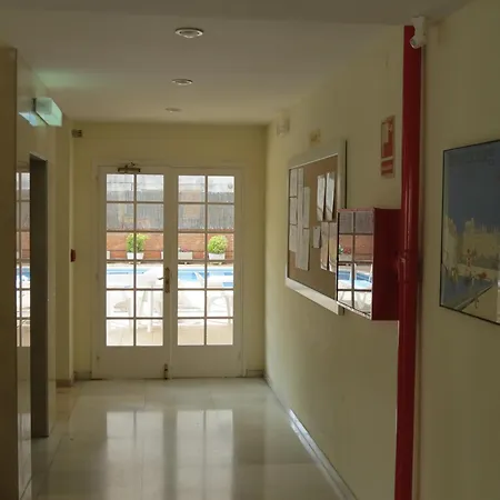 Estudio Un Solo Ambiente Centrico Muy Cerca De La Playa Con Piscina Y Terraza توسا ذي مار