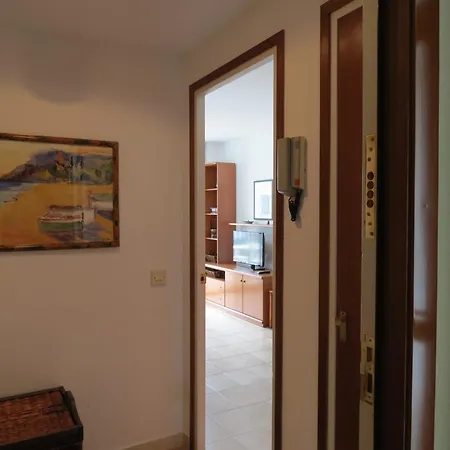 Estudio Un Solo Ambiente Céntrico Muy Cerca De La Playa Con Piscina Y Terraza * Tossa de Mar